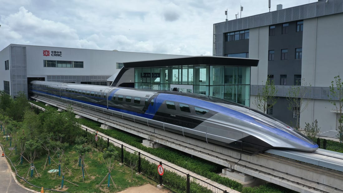 world's fastest train